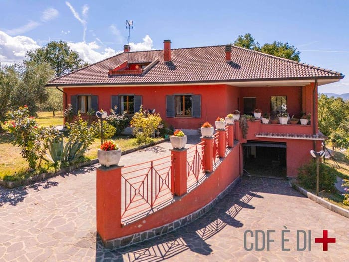 Casa con 6 locali in vendita in Località Pontorio, Rocca Sinibalda