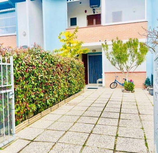 Casa trilocale in vendita in Via Degli Aironi, Lido di Volano, Comacchio