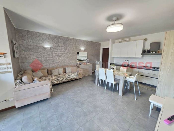 Appartamento con 5 locali in vendita in Via Palazzina, Bonavicina, San Pietro di Morubio