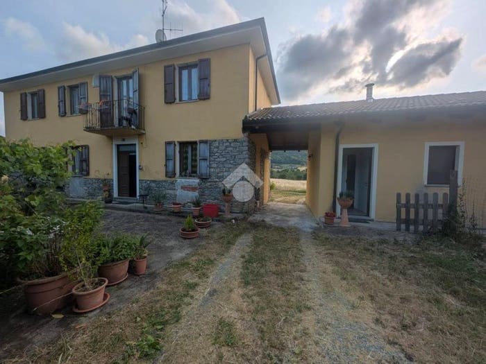 Casa trilocale in vendita in Località Isole, Cartosio
