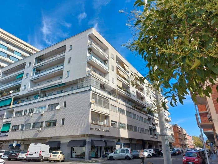 Appartamento quadrilocale in vendita in Via Enrico Toti, Centro Storico, Latina