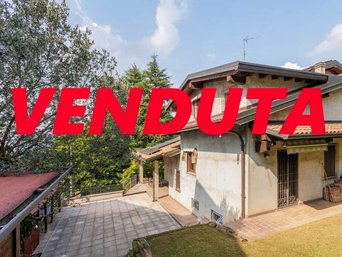 Casa con 6 locali in vendita in Via della Baia, Centro, Binago