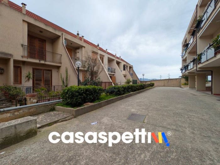 Casa con 6 locali in vendita in Via Vallelunga, Catona Villa San Giuseppe, Reggio Calabria