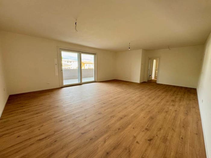 Appartamento quadrilocale in vendita in Via Roma, Centro, Limena