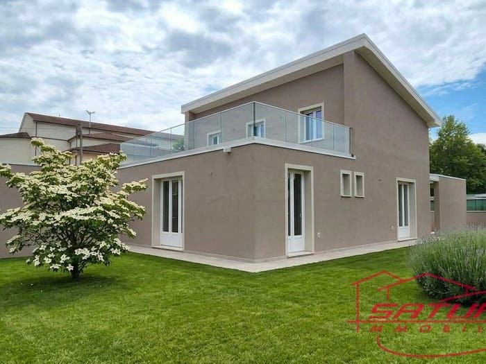 Casa con 5 locali in vendita in Via delle Ville, Segromigno San Colombano, Capannori
