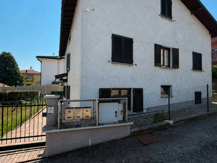 Appartamento quadrilocale in vendita in Via Monte Rosa, Gaggino, Faloppio