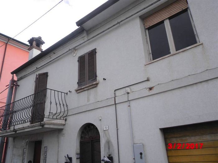 Casa quadrilocale in vendita in VIALE MARCONI, Centro, Chiaravalle