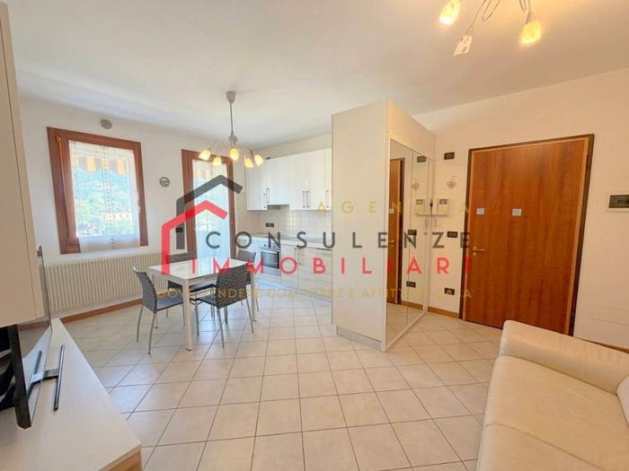 Appartamento trilocale in vendita in Vicolo Croda Rossa, Centro Castrette, Villorba