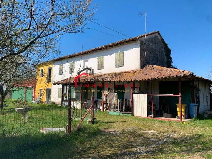 Casa quadrilocale in vendita in Via Europa Unita, Postioma, Paese
