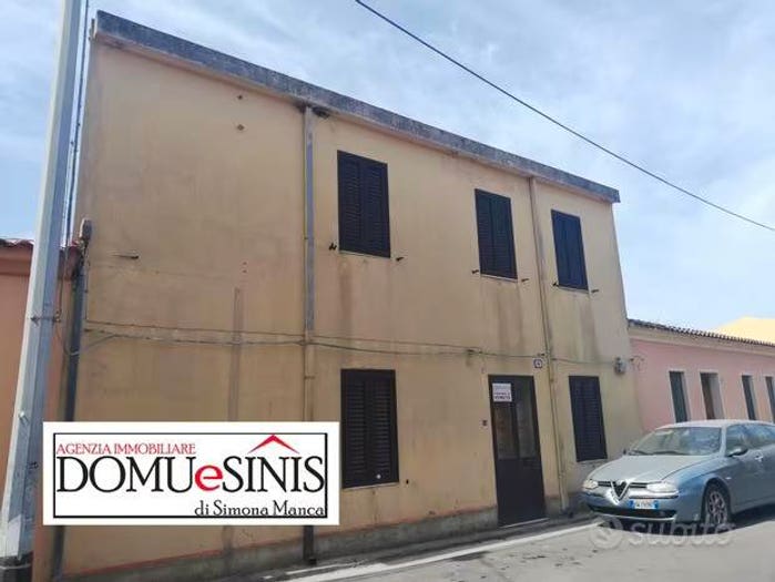 Casa in vendita in Via Dante Alighieri Nurachi Or Italia, Nurachi