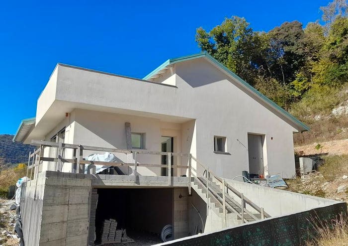 Casa quadrilocale in vendita in Via Generale Carlo Alberto Dalla Chiesa, Vigano San Martino