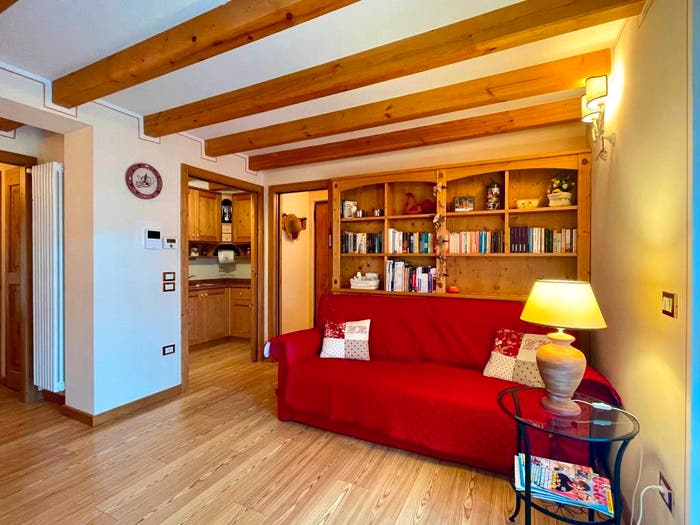 Appartamento trilocale in vendita in Via Fabio Filzi, Centro, Folgaria