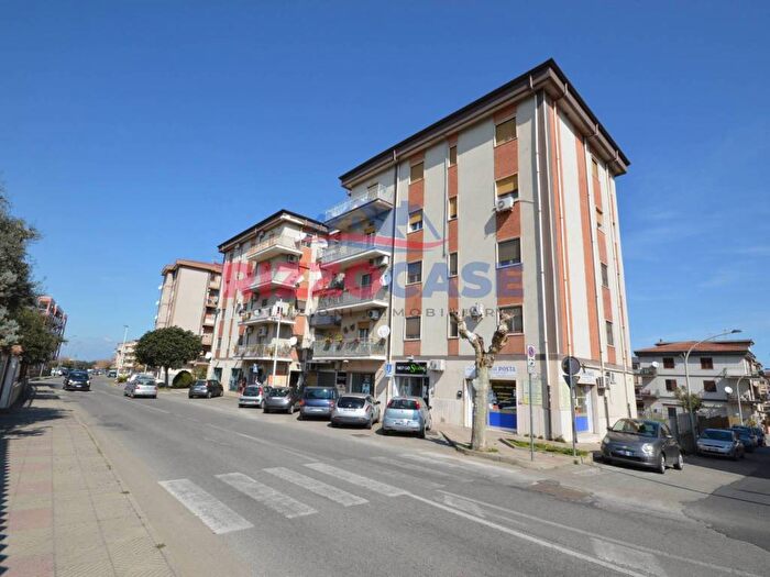 Appartamento con 5 locali in vendita in Viale della Repubblica, Rossano Stazione, CoriglianoRossano