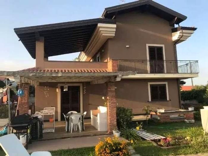 Casa con 6 locali in vendita in Via Don Luigi Sturzo Blandano A, Blandano, Viagrande