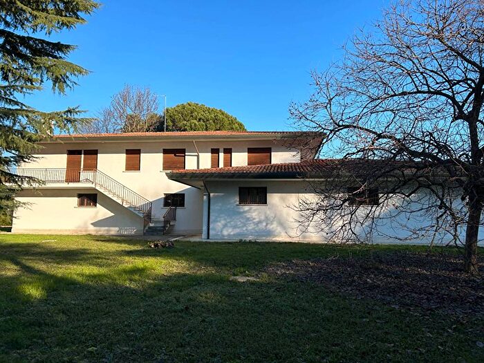 Casa con 6 locali in vendita in Via Ca' Sagredo, Favorita, Venezia