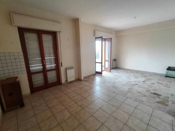 Appartamento con 5 locali in vendita in Corso Italia, Centro, Giarre