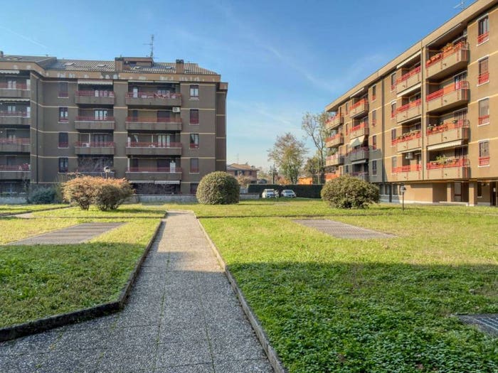 Appartamento trilocale in vendita in Via Don Lorenzo Milani, Centro, Cernusco sul Naviglio