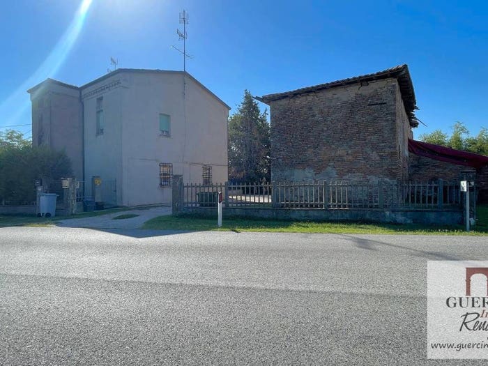 Appartamento trilocale in vendita in Via per Ferrara, Finale Emilia