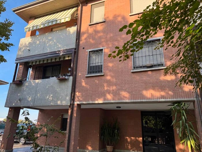 Appartamento trilocale in vendita in Via Fratelli Gnudi, Centro, Argelato