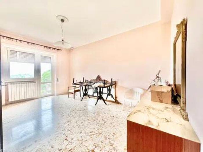Appartamento quadrilocale in vendita in Via San Lorenzo, Centro, Lanuvio