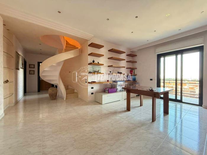 Appartamento quadrilocale in vendita in Via San Severo, Sant'Anna Sant'Eligio, Foggia