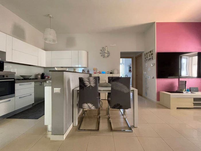 Appartamento trilocale in vendita in Vico Cappuccini, Centro, Matera