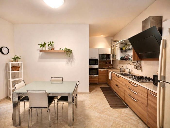 Casa con 5 locali in vendita in Via Carlo Alberto Dalla Chiesa, Alezio