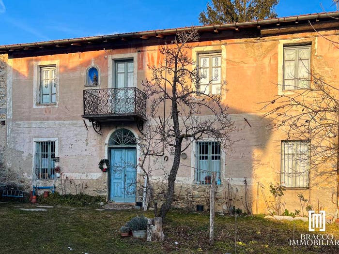 Casa con 5 locali in vendita in Via Giuseppe Mazzini, Bardineto