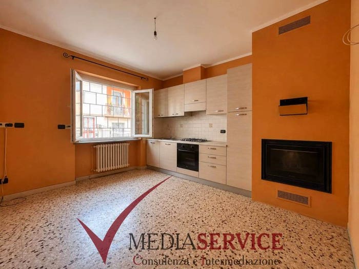 Appartamento quadrilocale in vendita in Via Parrocchia Vecchia, Centro, Chiusa di Pesio