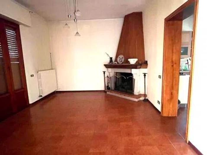 Casa con 6 locali in vendita in Via Del Burlamacco, Santa Maria a Colle Ponte San Pietro, Lucca