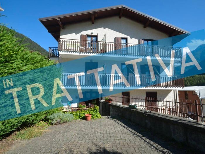 Appartamento bilocale in vendita in Via Umberto I, Centro, Fenestrelle