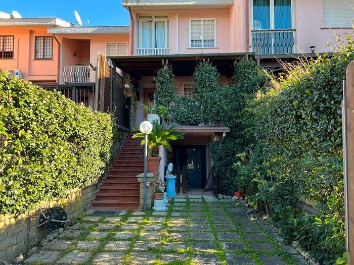 Casa quadrilocale in vendita in Via Antonio Vivaldi, Zona Valcanneto Ceri Borgo San Martino, Cerveteri