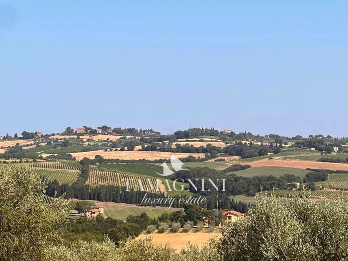 Casa in vendita in Paciano