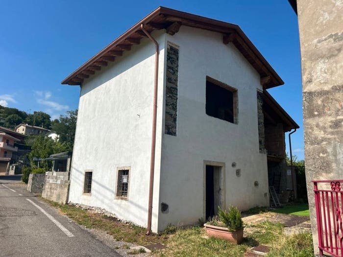 Casa in vendita in via Zanoni, Vestenavecchia, Vestenanova