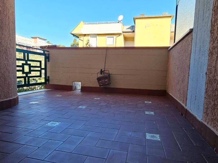 Appartamento con 5 locali in vendita in Luni Mare, Luni