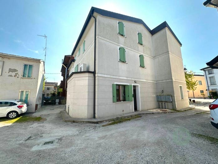 Casa con 6 locali in vendita in Via Cantone, Centro, San Giacomo delle Segnate