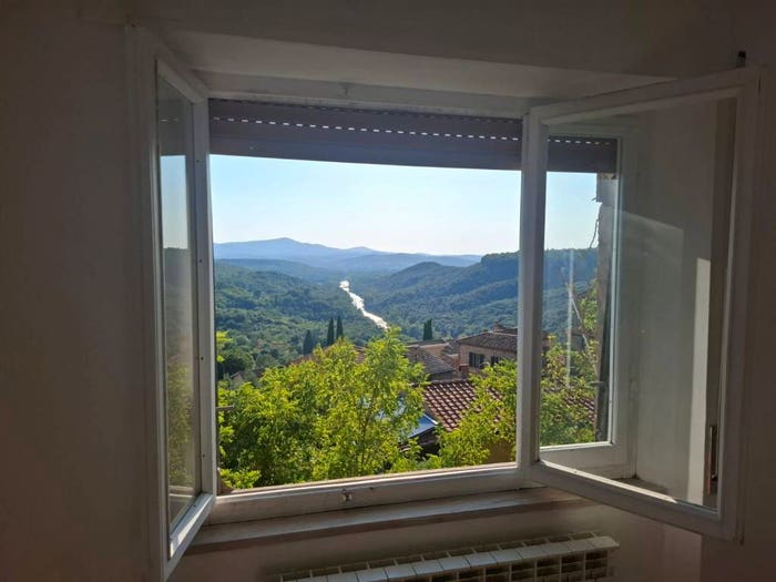 Appartamento trilocale in vendita in Strada Provinciale Cinigianese, Cinigiano