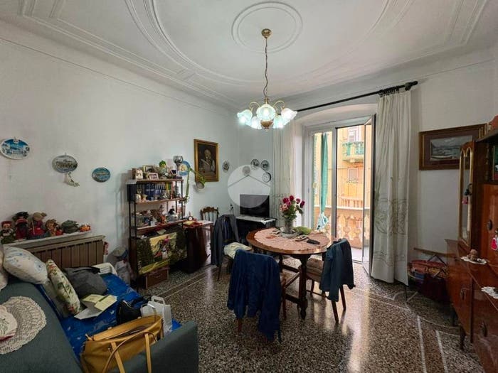 Appartamento quadrilocale in vendita in Via Giacomo Balbi Piovera, Sampierdarena, Genova