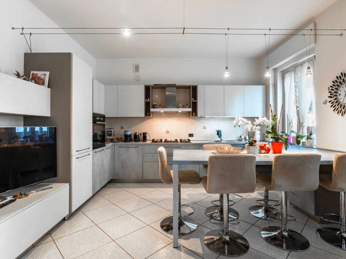 Appartamento trilocale in vendita in Oltrisarco Aslago, Bolzano
