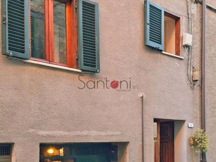 Appartamento trilocale in vendita in Piazza del Pozzo, Celle Sul Rigo, San Casciano dei Bagni