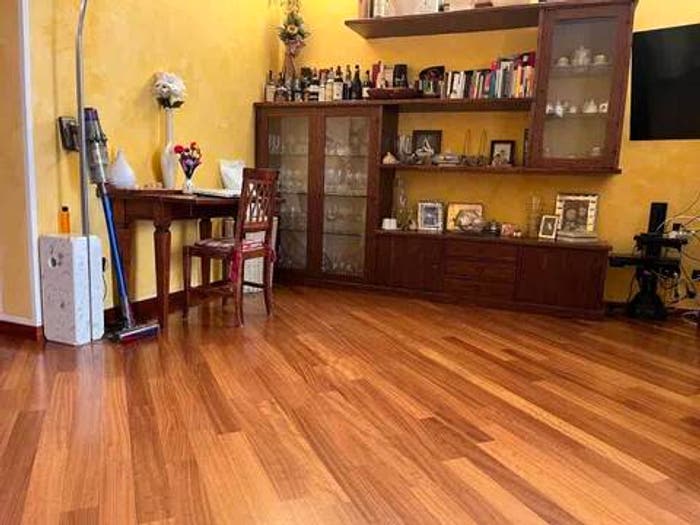 Appartamento con 5 locali in vendita in Neighbourhood Ronchi, Marina di Massa Centro, Massa