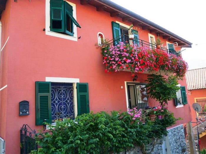 Casa trilocale in vendita in Via Giovanni Bombrini, Centro, Davagna