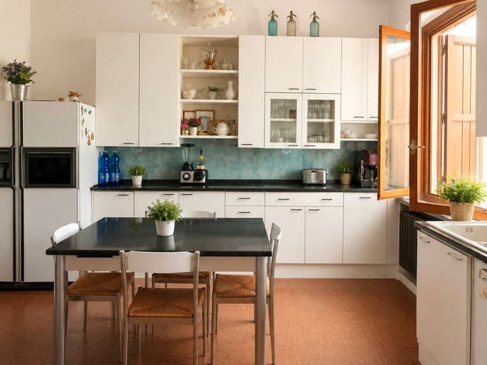 Casa con 6 locali in vendita in Via Ca' Nova, Mercatino Conca