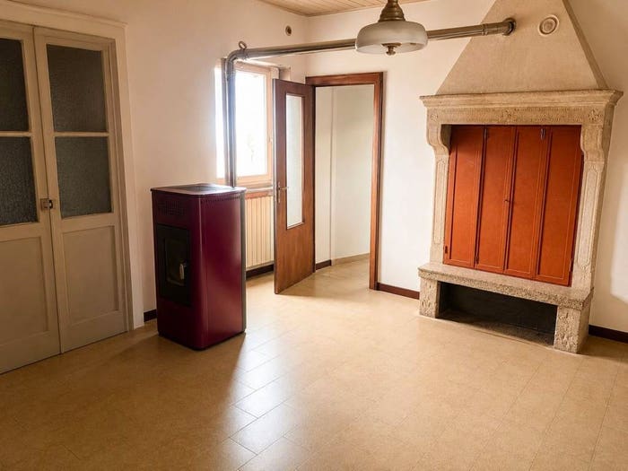 Casa con 6 locali in vendita in Via Battisti, Centro, Colognola Ai Colli