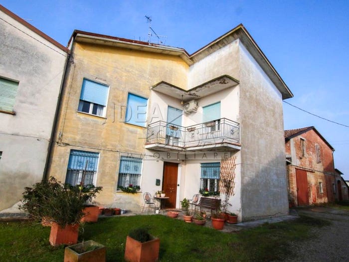 Casa con 5 locali in vendita in Via Martiri della Libertà, Fossa, Concordia sulla Secchia