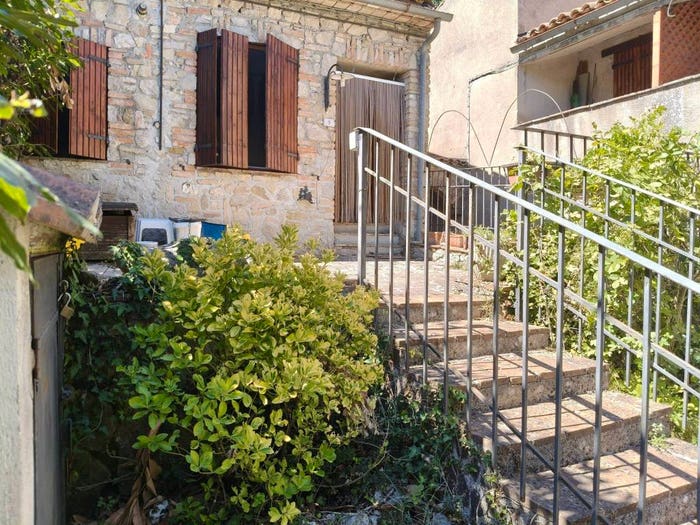 Casa con 6 locali in vendita in LOCALITA' INANO, Centro, Guardea