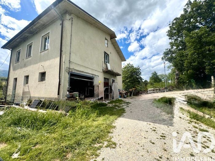 Casa con 6 locali in vendita in Via RIGO, Centro, Civitella del Tronto