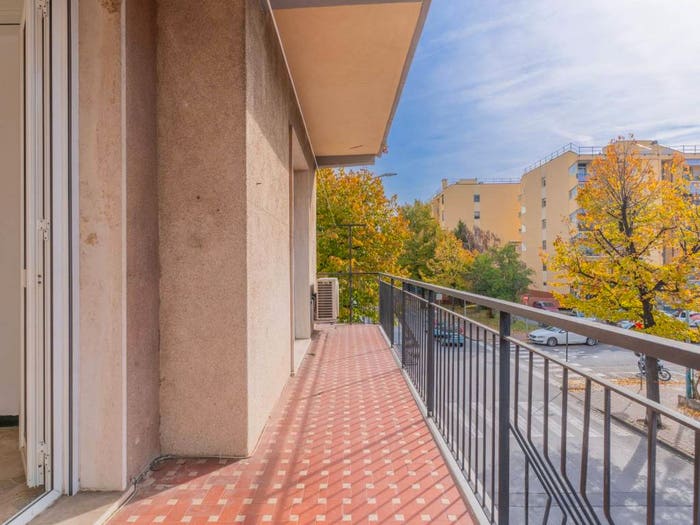 Appartamento con 5 locali in vendita in Viale Marzo, Centro, Albenga