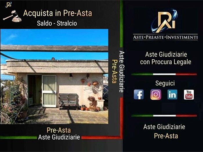 Appartamento con 5 locali in vendita in Via dei Mille, Martano