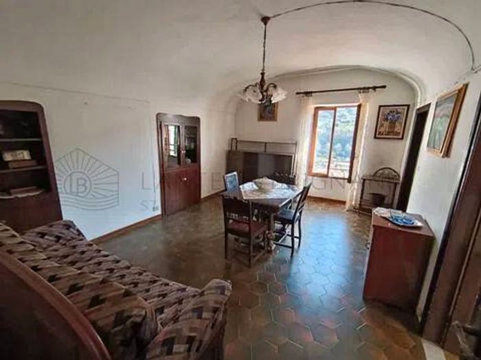Appartamento quadrilocale in vendita in San Biagio della Cima